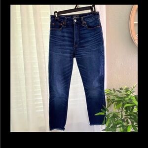 Simone hight rise Abercrombie & Fitch Slim  Jeans